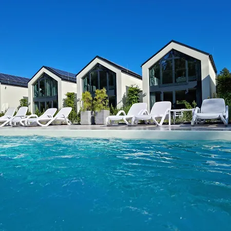 Apartmán Nova - Dom Nad Morzem, Podgrzewany Basen,sauna, Balia Z Jacuzzi , Starlink *