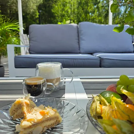 Nova - Dom Nad Morzem, Podgrzewany Basen,sauna, Balia Z Jacuzzi , Starlink Apartamento