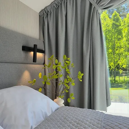 Nova - Dom Nad Morzem, Podgrzewany Basen,sauna, Balia Z Jacuzzi , Starlink Ulinia
