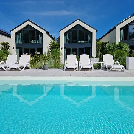 Nova - Dom Nad Morzem, Podgrzewany Basen,sauna, Balia Z Jacuzzi , Starlink *